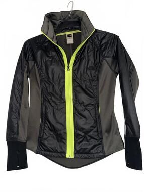 The North Face Women's Medium Hybrid Fleece Jacket with Quilted Panels and Thumb